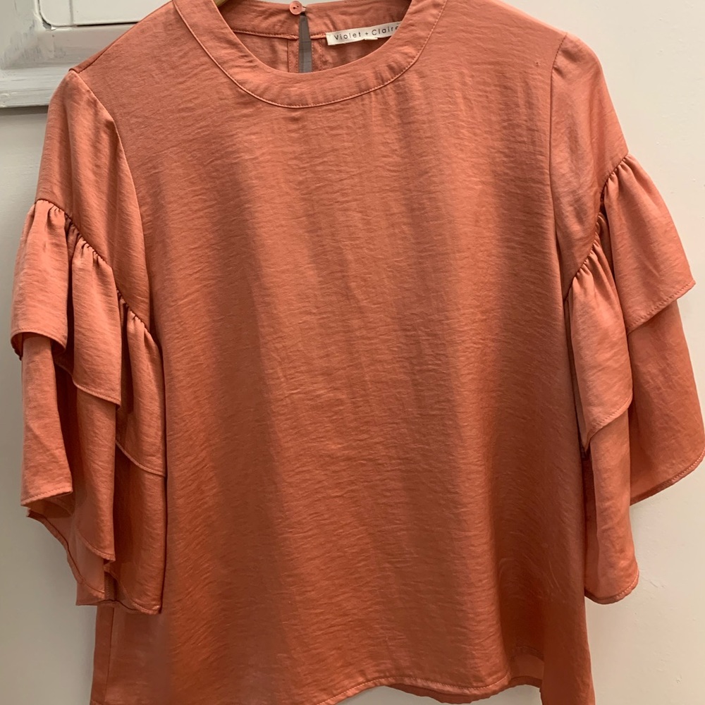 Ruffled blouse - Picture 2 of 3